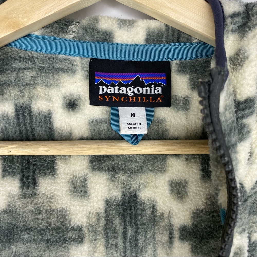Patagonia Synchilla Fleece Jacket Women Medium Southwestern Aztec Print Full Zip - Picture 5 of 6